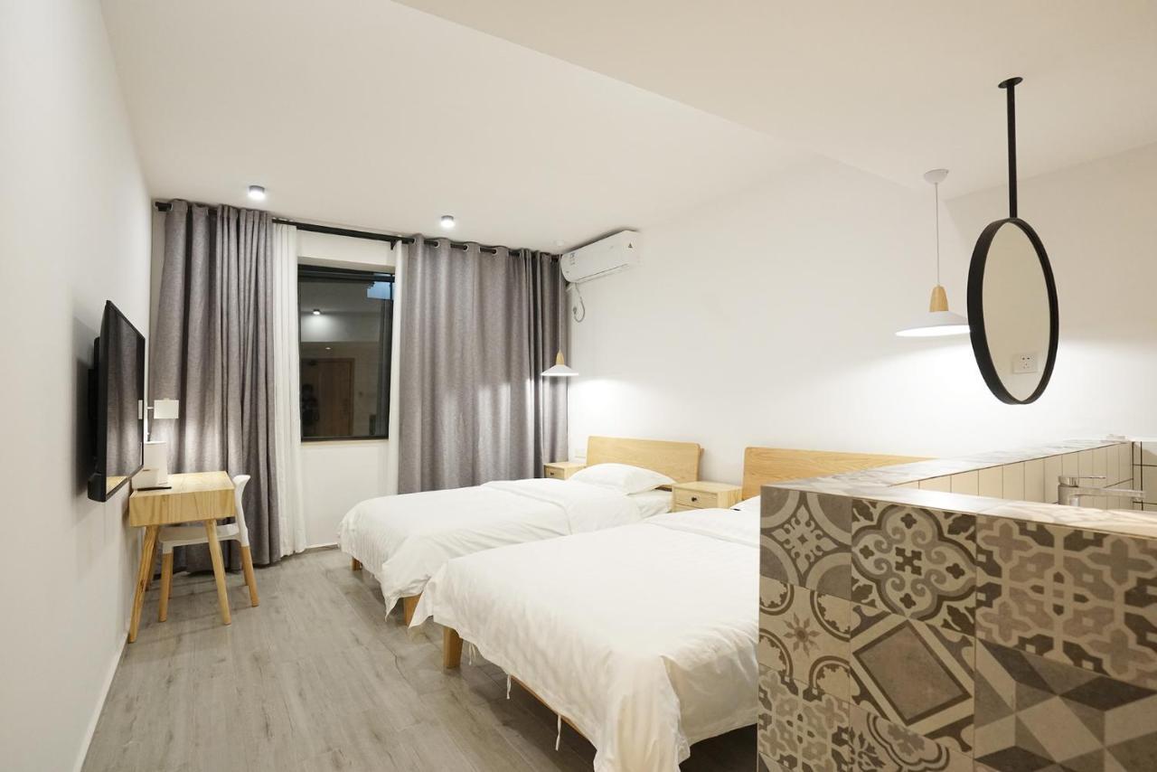 Travel Of Swan International Hostel Zhangjiajie Exterior photo